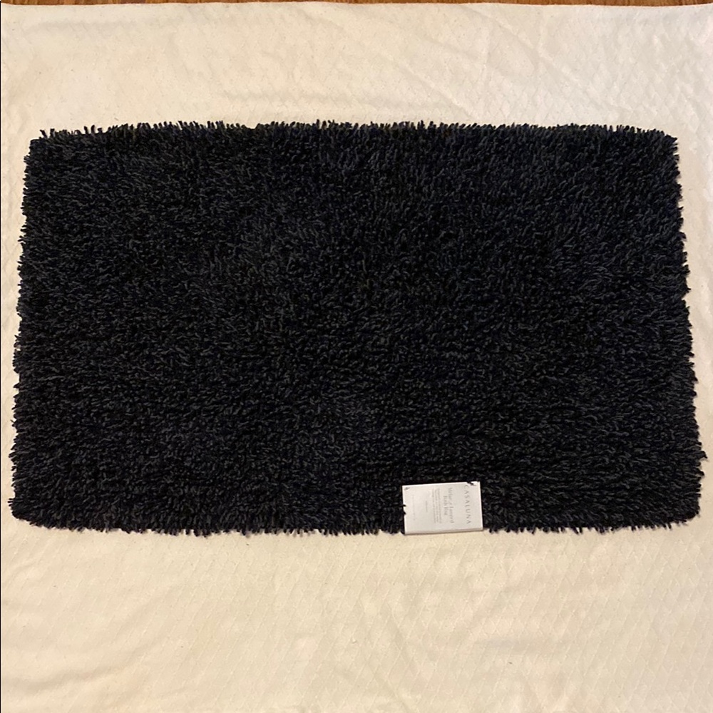 Casaluna Mélange Looped Bath Rug
Final Markdown-